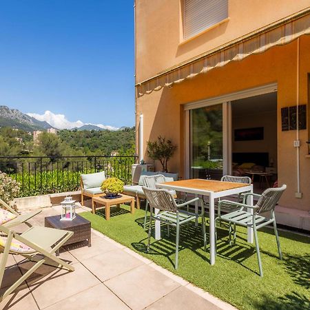 Mon Appart Avec Terrasse Et Piscine Roquebrune-Cap-Martin Luaran gambar