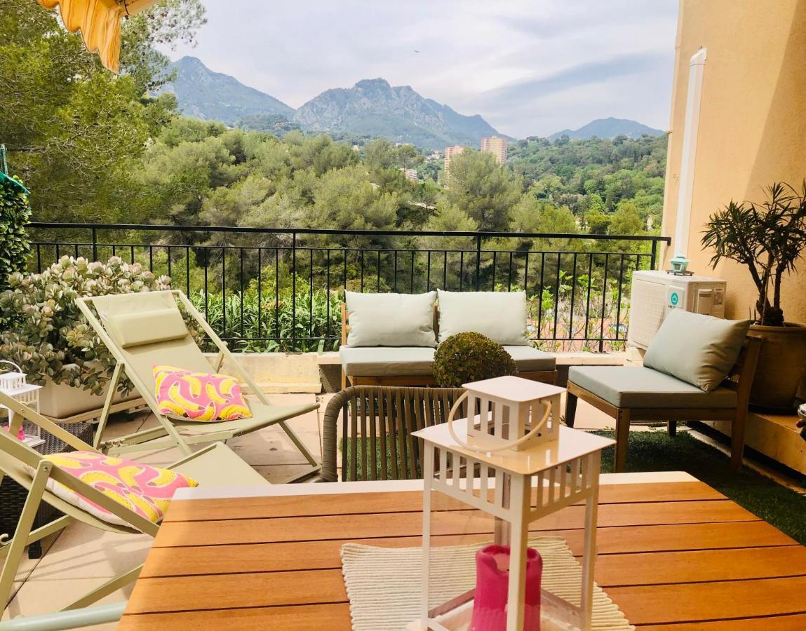 Mon Appart Avec Terrasse Et Piscine Roquebrune-Cap-Martin Luaran gambar
